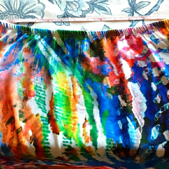 Multicolored Tube Skirt - Picture 4 of 5